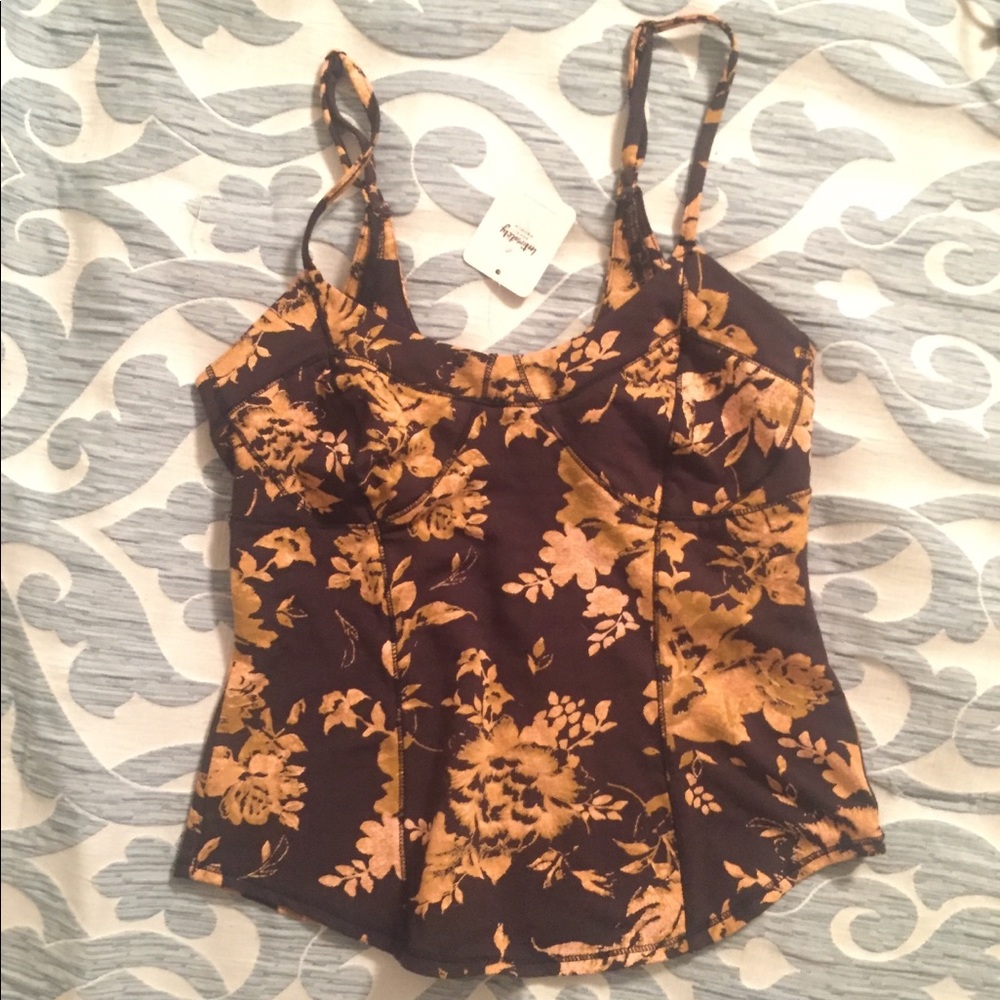 Gorgeous floral Free People tank top!